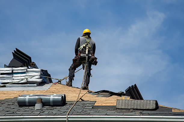 Professional Gutter Installation technician working in Rocky Gap, VA